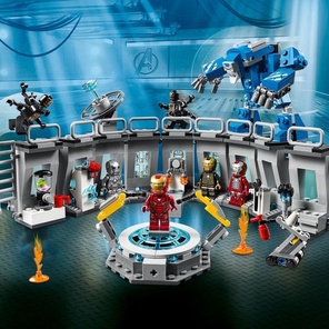 Лаборатория Железного человека — Зал брони