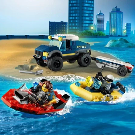 Полицейская лодка