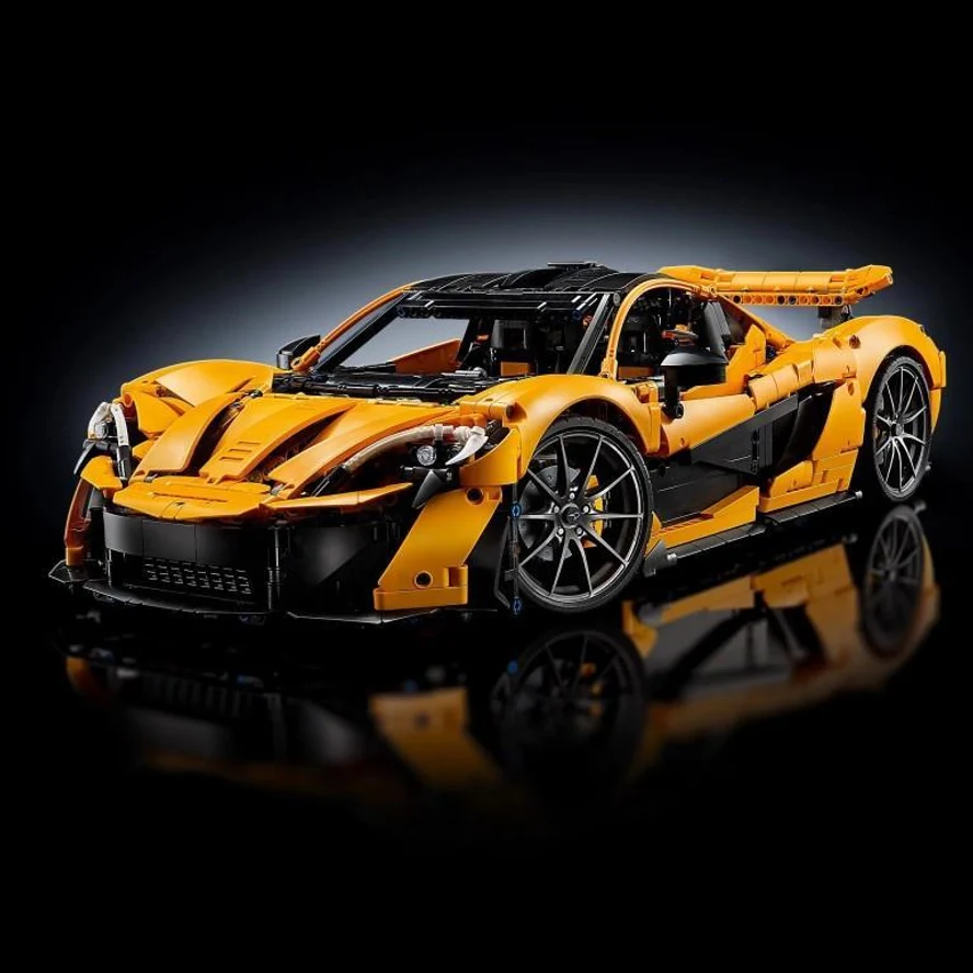 Макларен P1