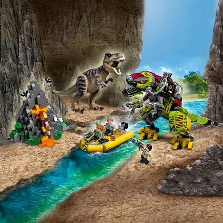 Бой тираннозавра и робота-динозавра