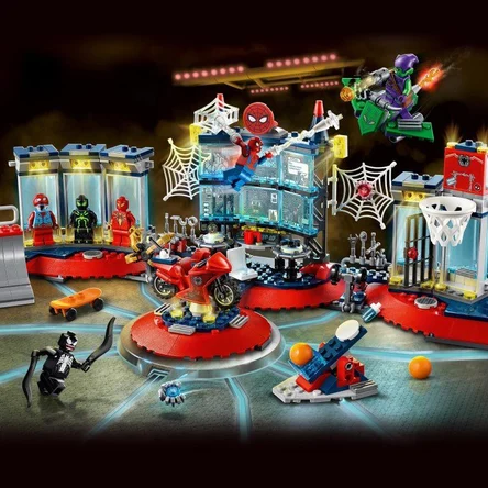 Нападение на мастерскую паука