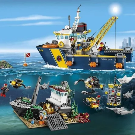 Корабль исследователей морских глубин